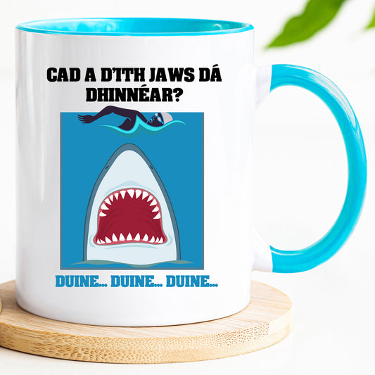 Jaws | As Gaeilge Mug